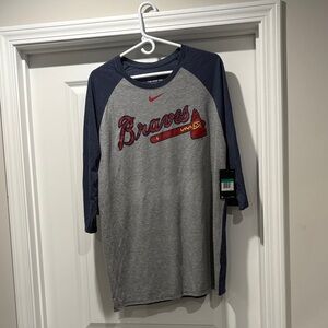 Nike Grey and Navy Atlanta Braves Raglan Baseball Tee